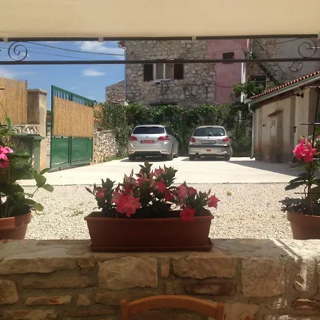 Contrada Del Nonno דירה רוביני