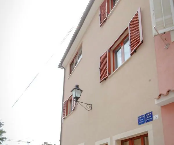 Contrada Del Nonno * Ρόβινι
